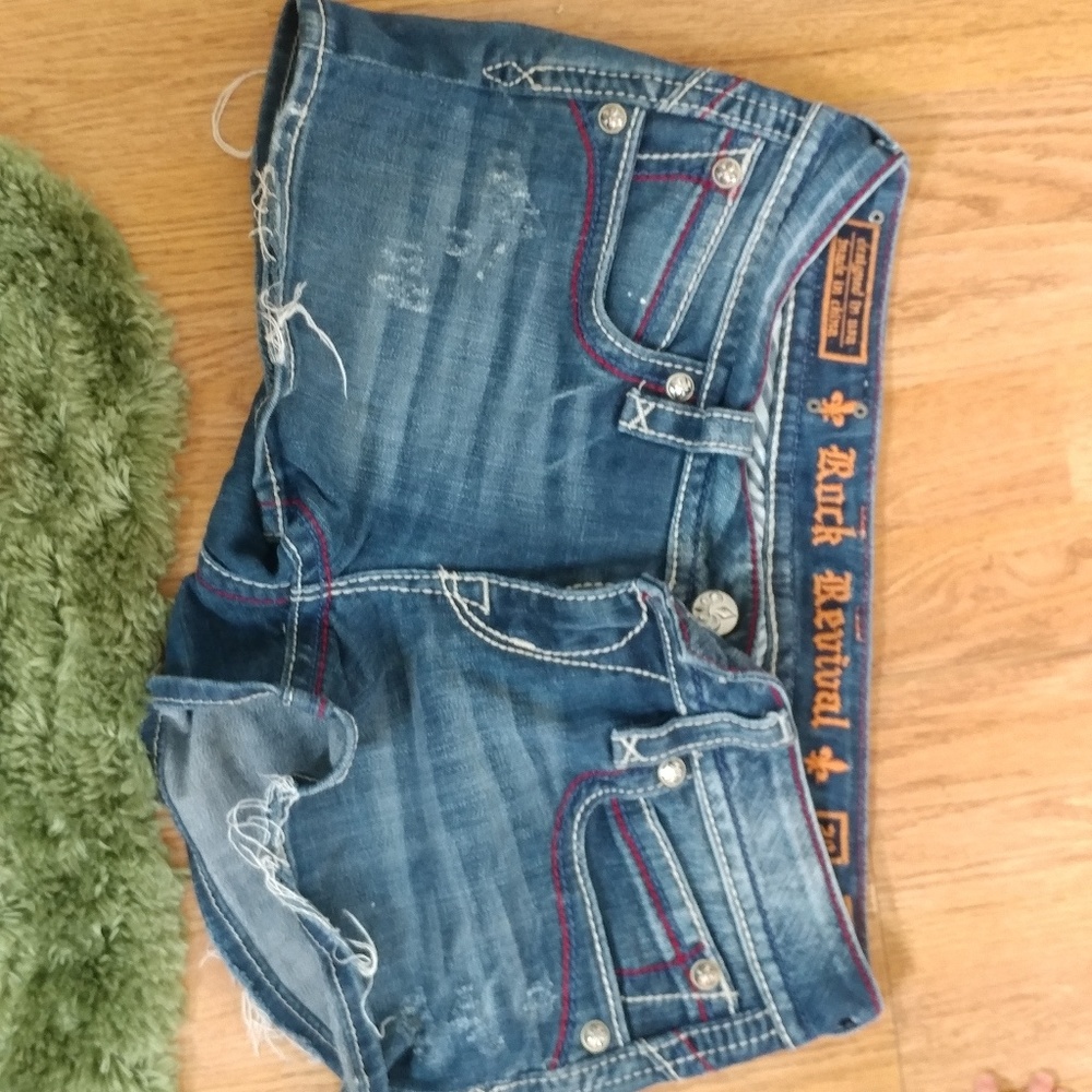 Rock Revival shorts